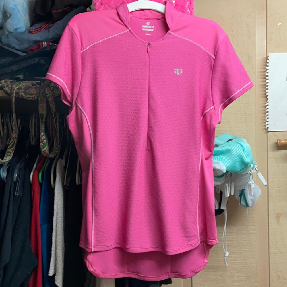 Women’s size XL Pearl Izumi pink cycling jersey